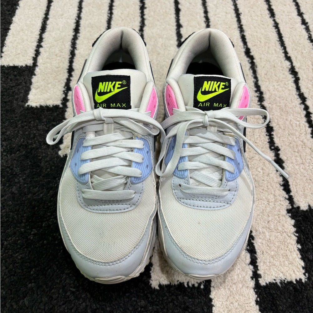 Women’s Nike Air Max